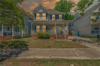 Building Photo - 318 W 31st St
