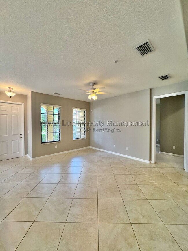 Building Photo - 11880 Adoncia Way