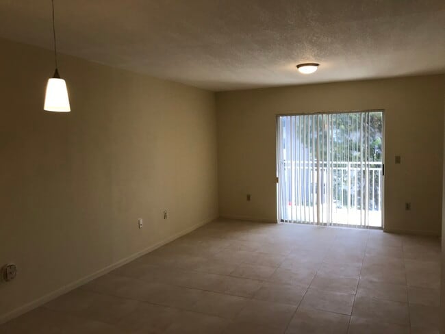 Building Photo - 11309 SW 200th St