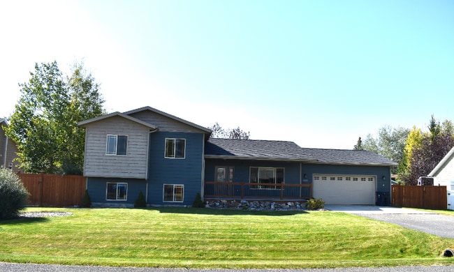 Building Photo - 3866 Foxtail Ln