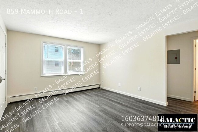Building Photo - 859 Mammoth Rd