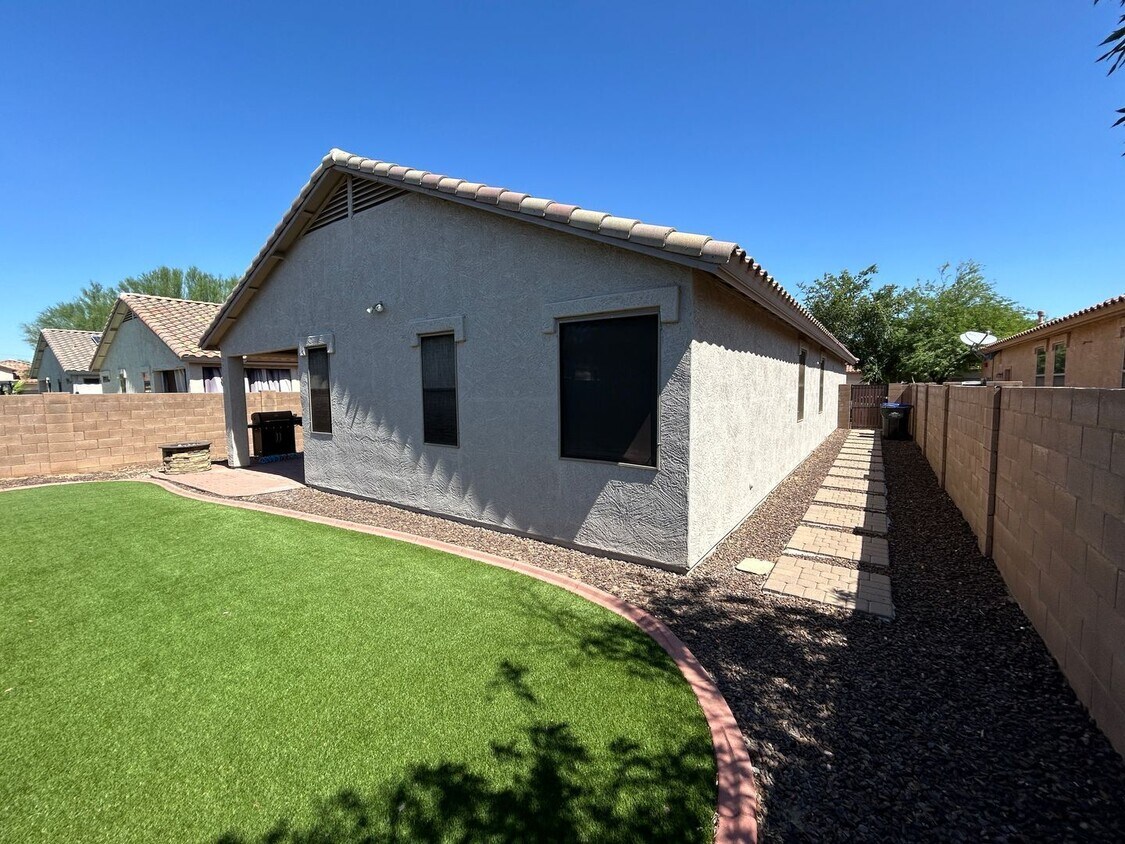 Foto del edificio - 17051 W Windermere Way