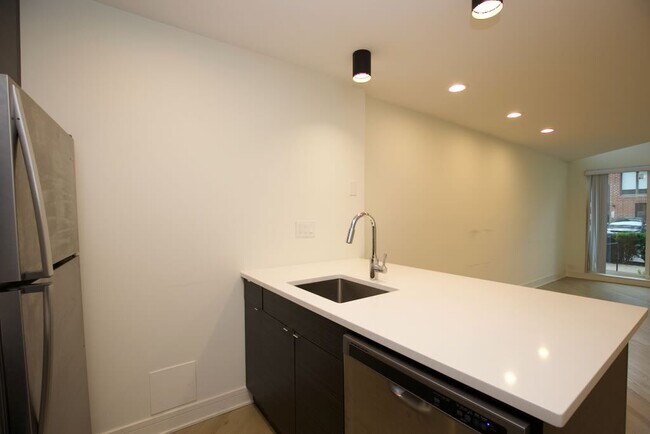 Foto del edificio - 935 W Grace St