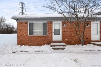 Building Photo - 58629 Wallington