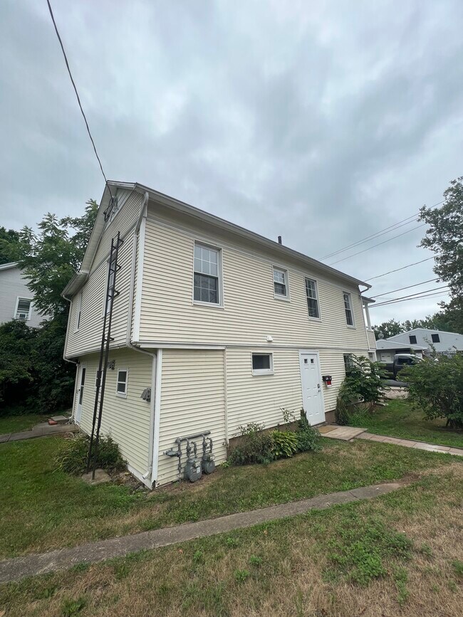 Foto del edificio - 41 Hillside Ave