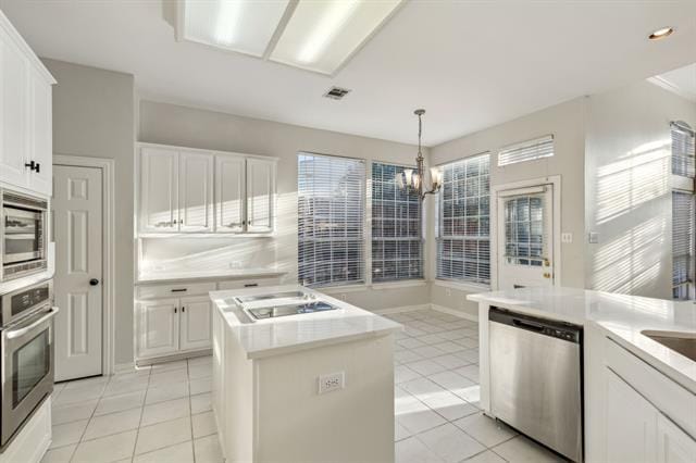 Foto del edificio - 8817 Shepard Dr