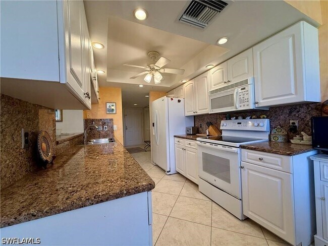 Building Photo - 11118 Gulf Shore Dr