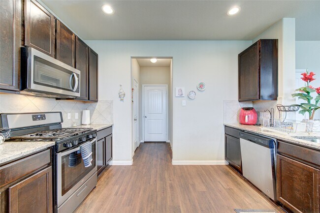 Foto del edificio - 17206 Quiet Song Ct