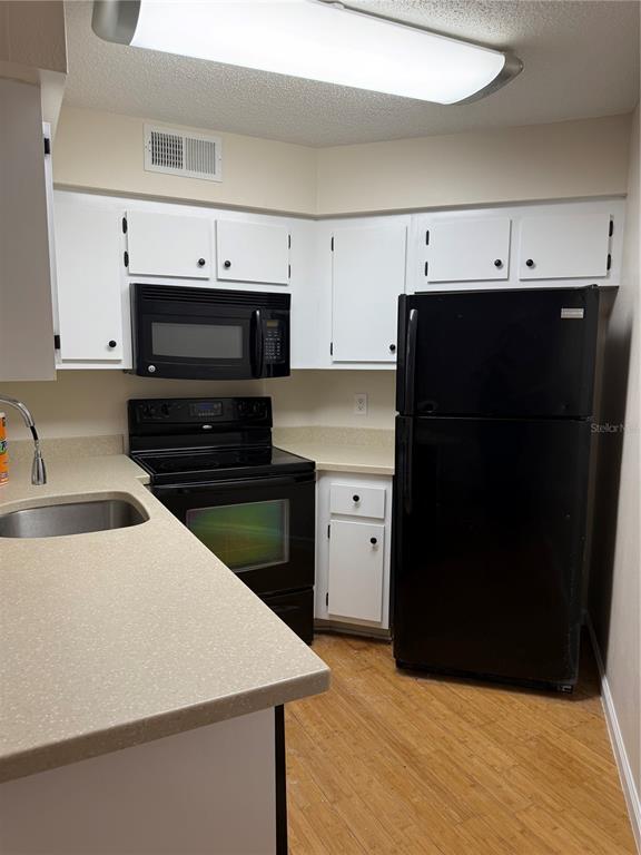 Foto del edificio - 3816 Southpointe Dr
