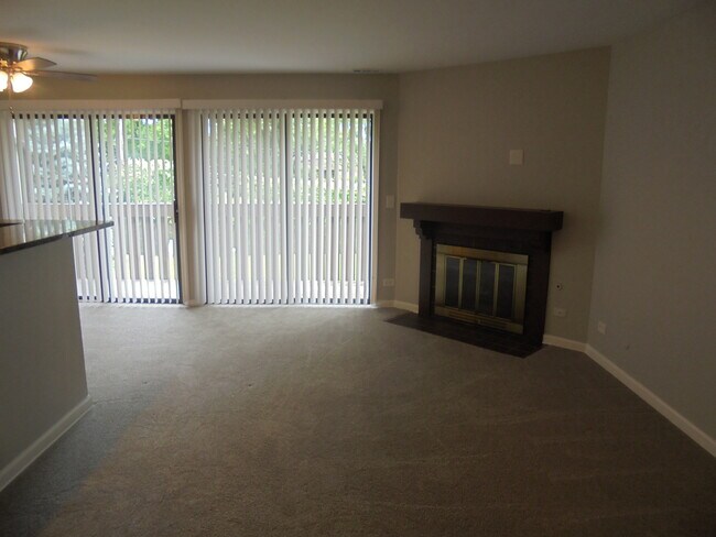 Foto del edificio - 4730 Calvert Dr