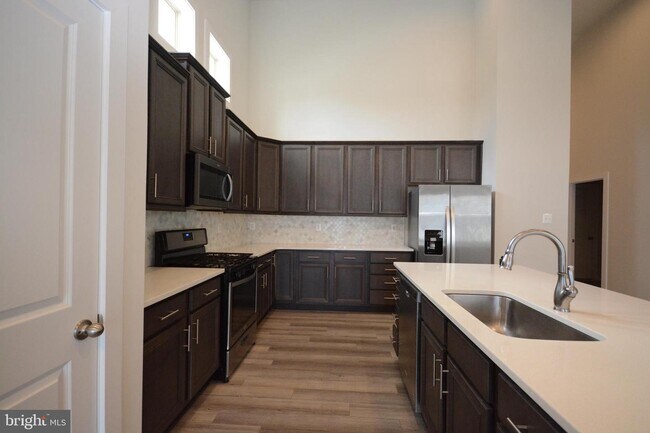 Building Photo - 1502 Ricketts Rd