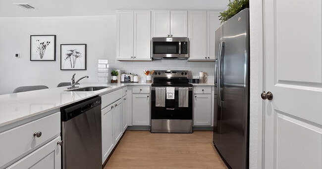Building Photo - Vista at Avenida Rental Homes