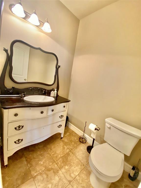 Building Photo - 9602 Meadowlands Cir