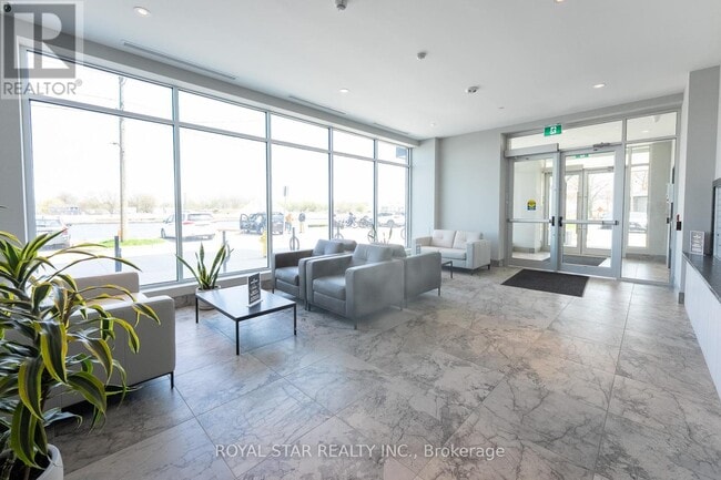 Building Photo - 118 West St