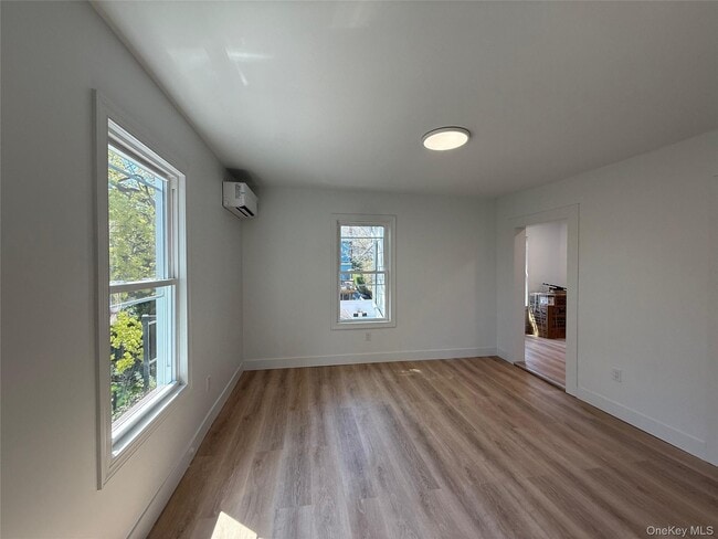 Building Photo - 99 Cedar Hill Ave