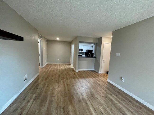 Foto del edificio - 2800 Jeanetta St
