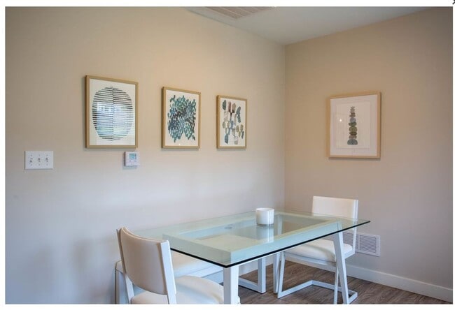 Interior Photo - Trail Run Apartments