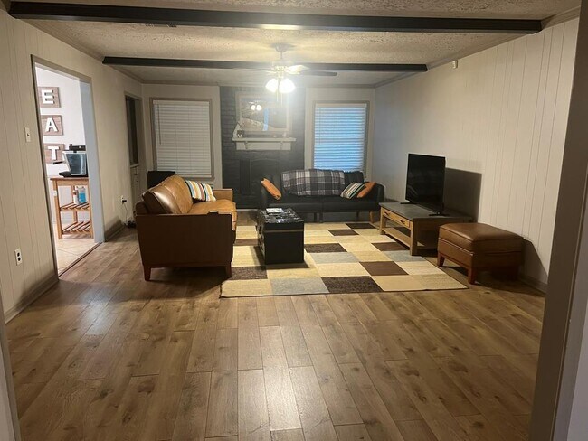 Foto del edificio - 16306 Kleinwood Dr