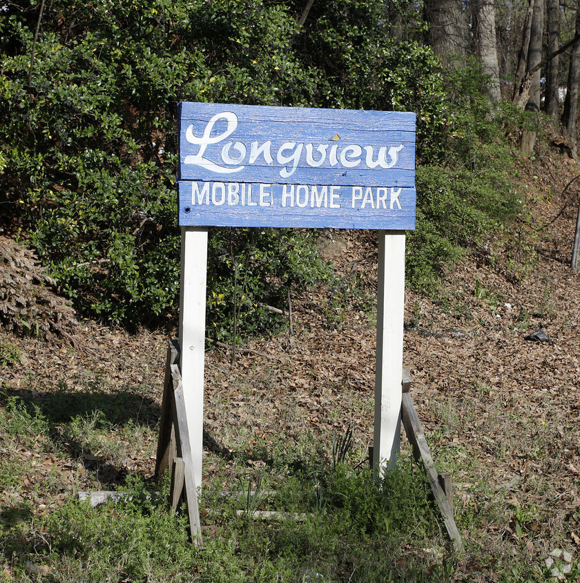 Foto del edificio - Longview Mobile Home Park