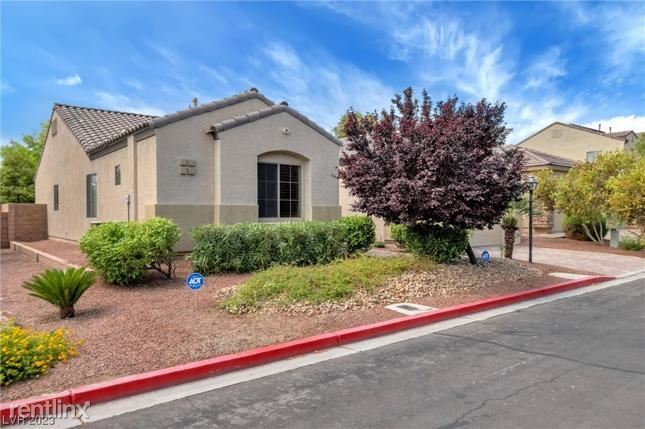 Foto del edificio - 3 br, 3 bath House - 8157 R Chestnut Hollo...