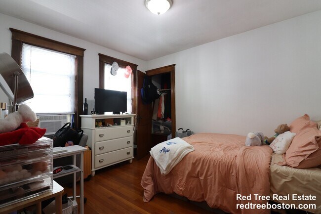 Foto del edificio - 209 Aspinwall Ave