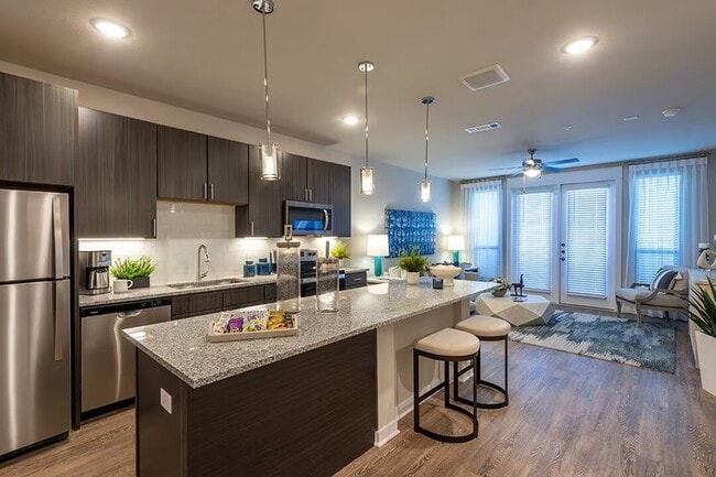 Stylish Living, Perfectly Located - Stylish Living, Perfectly Located Apartment