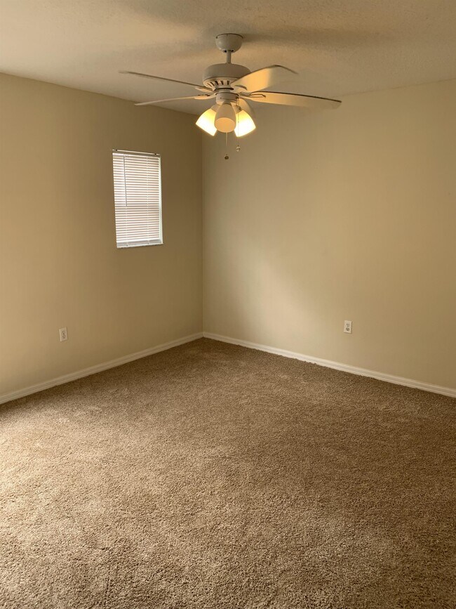 Building Photo - 4591 Ross Lanier Ln