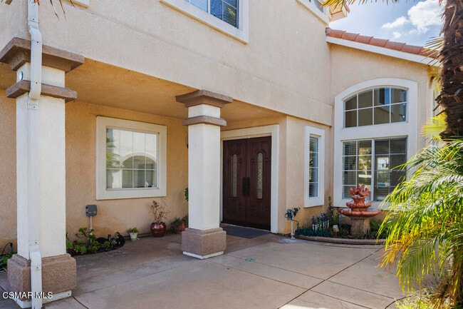 Building Photo - 1851 Fox Springs Cir