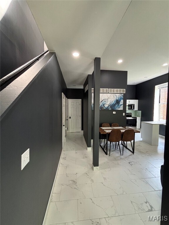 Foto del edificio - 2262 S Jefferson Ave