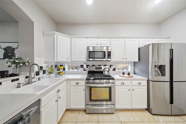 Foto del edificio - 2351 Summit Way Ct