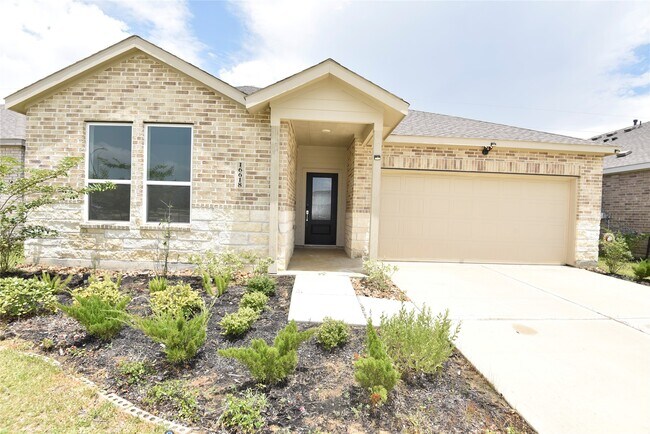 Building Photo - 16618 Texas Palmetto Wy