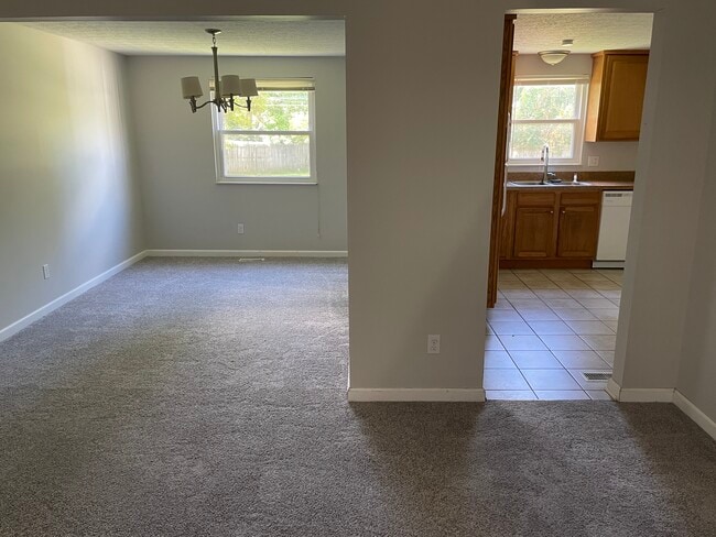 Building Photo - 4146 Marathon Ct