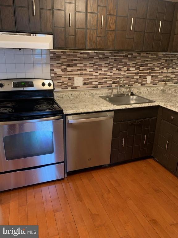 Foto del edificio - 207 Walnut Hill Rd