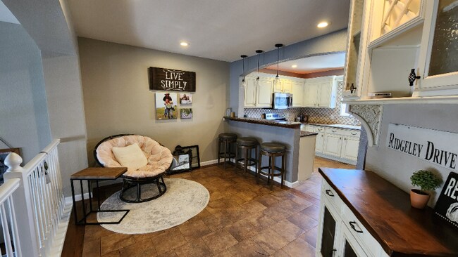 Building Photo - 1493 Red Peak Dr