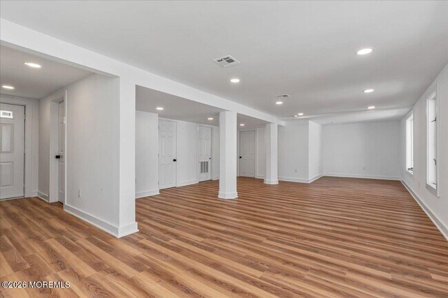Foto del edificio - 82 Neptune Ave