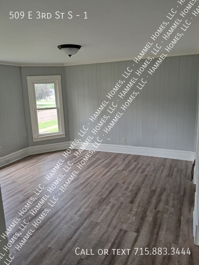 Foto del edificio - 509 E 3rd St S