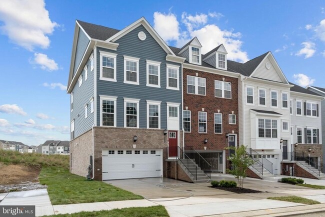 Foto del edificio - 7754 Meander Ct S