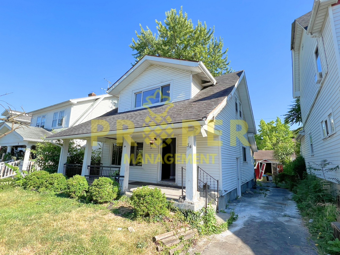 Foto principal - 2 bedroom 1 bathroom house for rent