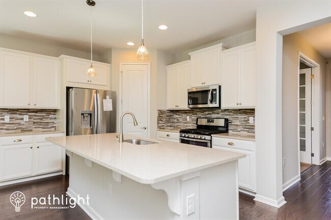 Building Photo - 11208 Spring Gate Trail