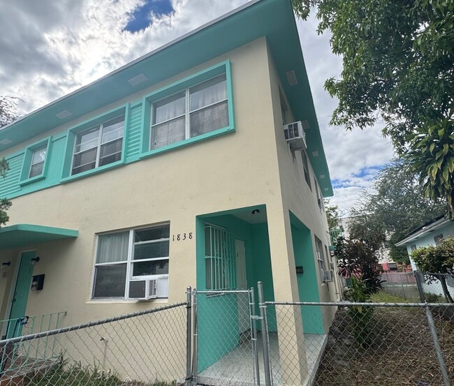 Front Exterior - 1838 NW 1st Pl