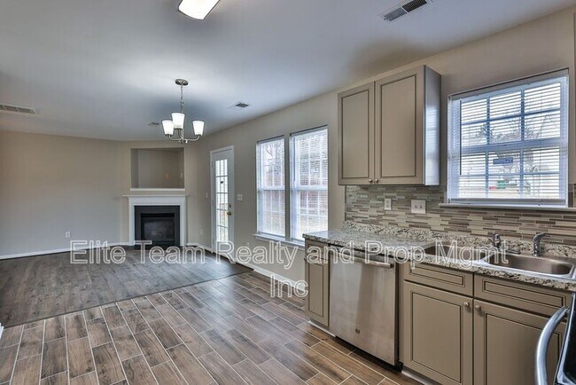Building Photo - 7109 Angela Marie Ct