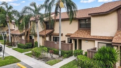 Building Photo - 3952 Cocoplum Cir