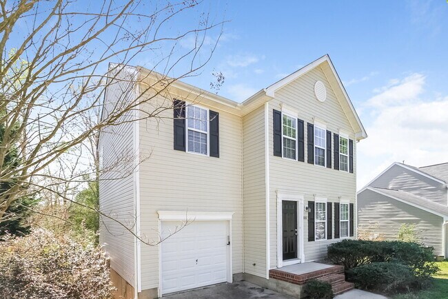 Building Photo - 300 Creekview Dr