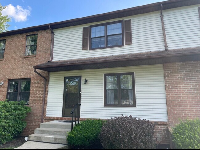 Foto del edificio - 183 Cynthia Dr