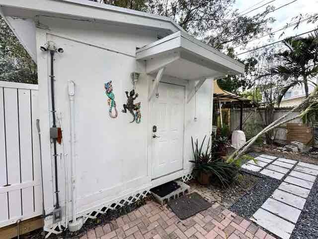 Foto principal - 3405 Flagler Ave