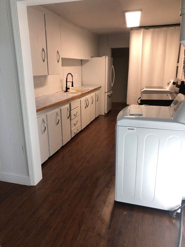 Primary Photo - Sumner 2 Bedroom