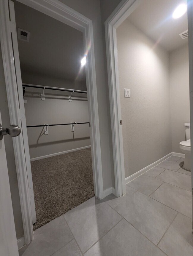 Foto del edificio - 3518 Windham Way