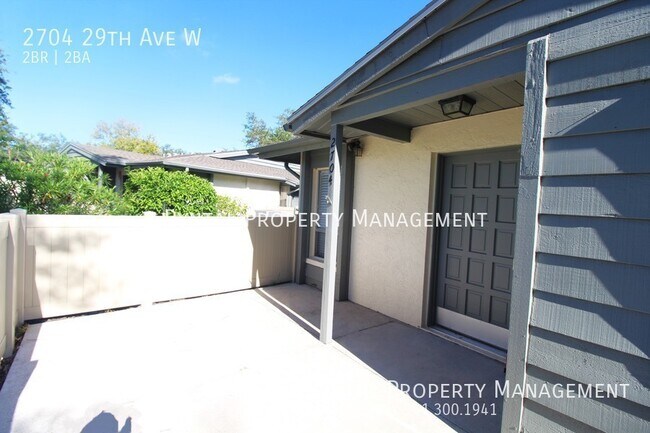 Building Photo - Recently Renovated 2/2 Condo in Quiet Brad...
