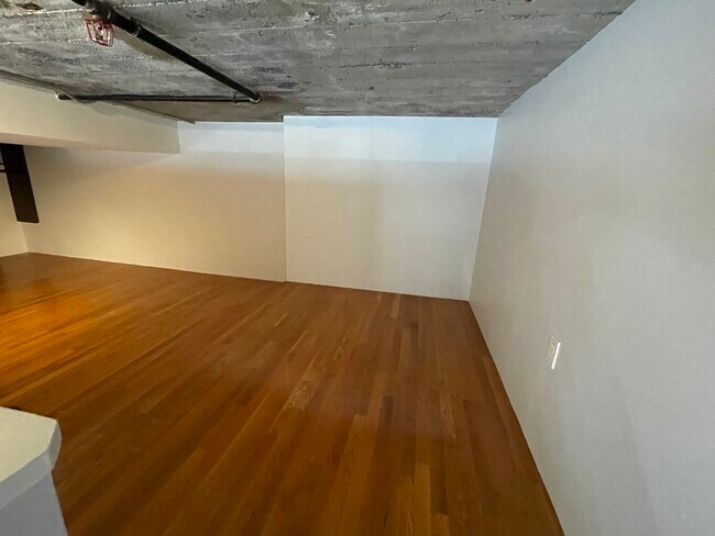 Foto del edificio - 156 Porter St