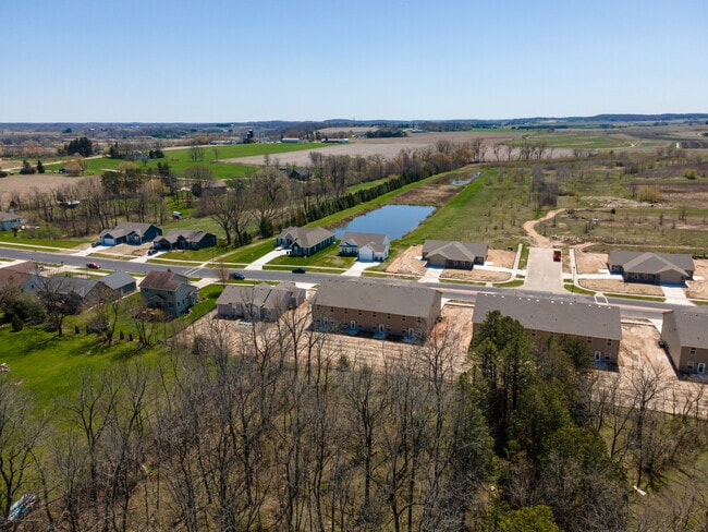 Foto del edificio - 639 McKay Way